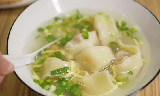 تصميم آلة Wonton التلقائي: الابتكار ، الوظائف والتطبيقات الصناعية